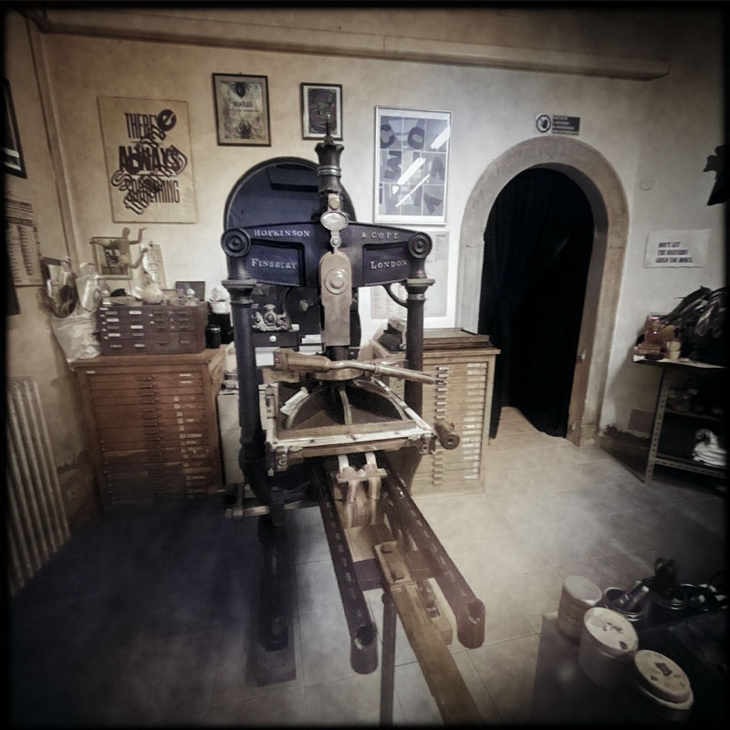 Albion Press at Casa al Poggio Editions